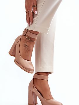 Block heel pumps Step in style  Women\'s pumps were made of eco leather. They have a stiffened heel counter. Set on a heel in the form of a post. Soft eco leather insole wi
