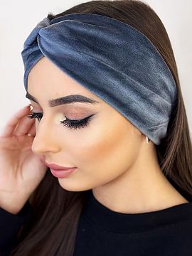 Headband IVON  Fashionable headband, the perfect complement to autumn and winter styling. Made of soft velour, pleasant to the touch, which perfectly adapt