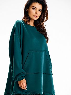 Sweatshirt Infinite You  Our oversize sweatshirt is a combination of comfort and style. The loose cut means you can wear it like a tunic, and the practical pocket on