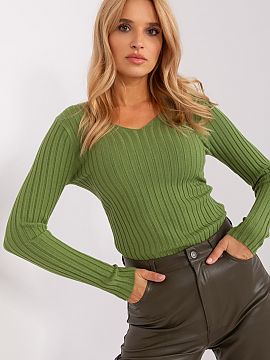 Jumper Factory Price  This ribbed women\'s sweater is the perfect choice for everyday styling. Made of pleasant viscose, it guarantees comfort while the ribbed pa
