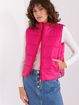 Gilet Factory Price  This smooth down vest with synthetic fill and insulation is the perfect choice for everyday activities in the fall/winter season. Made of du