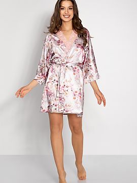 Bathrobe Momenti Per Me  A short underskirt sewn from high quality satin. Sleeves finished with cuffs. Tied at the waist. Designed and sewn in Poland. Ideal for a gi