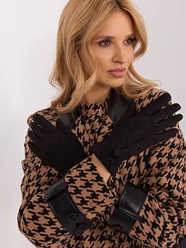 Gloves AT  Elegant women\'s gloves made of insulated fabric in a decorative geometric pattern. At the wrists decorative coated buttons. Index finger wi