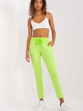 Tracksuit trousers Relevance  These sweatpants are a harmony of comfort and casual style, perfect for every day. These pants fit perfectly into a casual style that makes 