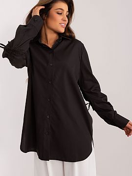 Long sleeve shirt Lakerta  A casual shirt with decorative ribbing on the sleeves is a unique piece of clothing that combines comfort with a fashionable look. Ideal for