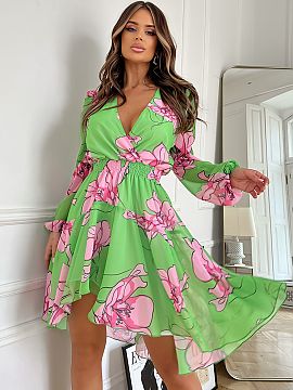 Daydress Bicotone  Beautiful, airy chiffon dress sewn from a fabric decorated with unconventional flowers. The back is longer, adding lightness to the creation