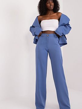 Trousers Lakerta  These elegant fabric pants are the perfect choice for a variety of occasions, from everyday situations to meetings at work or elegant partie