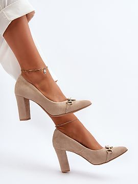Block heel pumps Step in style  Made of natural suede, the pumps present an elegant design that is sure to attract attention. Featuring a stiletto heel and pointed toe, the