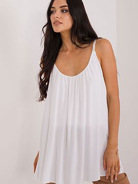 Top Och Bella  Casual women\'s blouse, ideal for everyday wear, made of smooth material, the dominant component of which is viscose. It provides comfort an