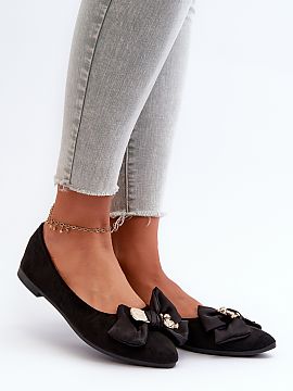 Ballet flats Step in style  Beautiful women\'s ballerinas made of eco-suede. Set on a flat heel. Pointed noses optically slenderize the legs. Front decorated with a bow