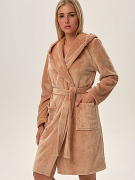 Bathrobe Henderson  The Fiora bathrobe will softly wrap you up after an evening bath or when you get out of bed on a cold winter morning. You will definitely fe