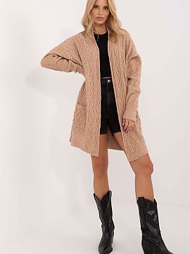 Cardigan AT  A long cardigan without fastening is a perfect everyday throw-on that combines casual style with comfort. Made of a blend of acrylic, polyes