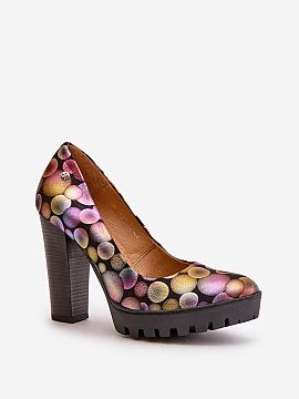 Block heel pumps Step in style