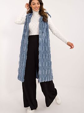Gilet AT  Created for women who value elegance and comfort, this fur vest is a unique element of your wardrobe. The vest is the perfect combination of