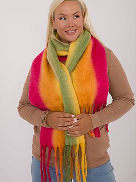 Shawl AT  Stylish scarf made of high quality polyester, 194 cm long, with a smooth colorful pattern that adds elegance and modernity to any outfit. Ma