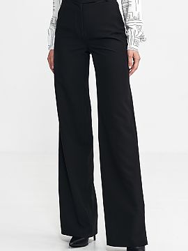 Trousers Nife  Women\'s tailored fit pants emphasize the figure, with a high rise for comfort and a fashionable look. The bootcut legs gently widen towards