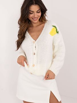 Cardigan Italy Moda  Ladies\' casual sweater perfect for everyday occasions. It is characterized by an original print on the back and a subtle, small print on th