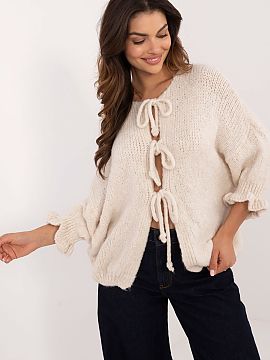 Cardigan Italy Moda  Women\'s casual sweater, ideal for everyday occasions. It is distinguished by a smooth pattern, which gives it a minimalist, universal chara