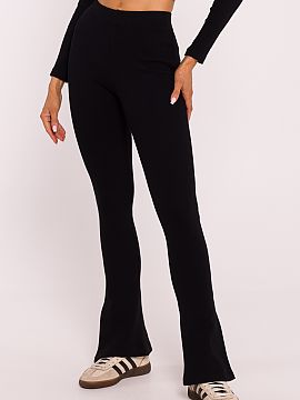 Long leggings Moe  Leggings made of ribbed cotton knit fabric that provide comfort and a stylish look. The tailored cut fits perfectly to the silhouette, and t