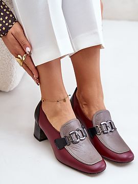 Block heel pumps Step in style  Elegant pumps from the Laura Messi brand. Made of high quality natural leather. Heel in the form of a post. Square toe noses. Gold embellish