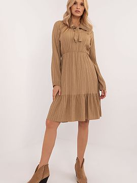 Daydress Och Bella  An everyday dress with a flared cut, ideal for both casual and work wear. Made from a blend of polyester and elastane, it offers comfort and