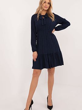 Daydress Och Bella  An everyday dress with a flared cut, ideal for both casual and work wear. Made from a blend of polyester and elastane, it offers comfort and