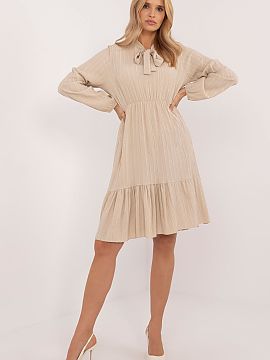 Daydress Och Bella  An everyday dress with a flared cut, ideal for both casual and work wear. Made from a blend of polyester and elastane, it offers comfort and