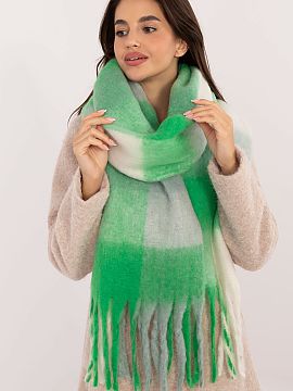 Shawl AT  Elegant 217 cm long polyester scarf with classic check pattern, perfect for colder days. Made of high-quality material, it provides warmth a