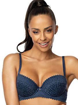 Push up Mat  Phenomenal model Maddie in coral and navy color, classic push up in a stunning version. The bra is entirely made of lace in a geometric patt