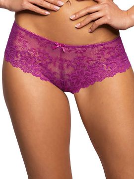 Shorts Mat  Tempting and alluringly see-through shorts made entirely of delicate lace in purple. They sexily wrap feminine charms. Cotton gusset.