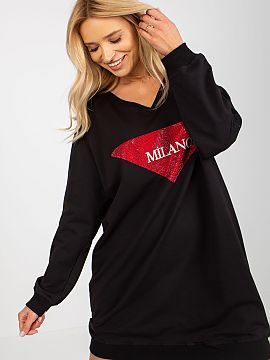 Sweatshirt Factory Price  A long women\'s casual sweatshirt is a combination of comfort and stylish design. It stands out with a dominant print on the front, decorate