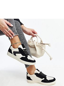 Sport Shoes Solea  The black-and-white Juwan sneakers with glitter are the perfect choice for young people who appreciate fashion and comfort. These sneakers a