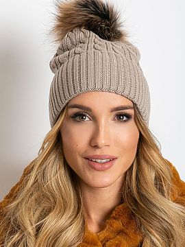Cap AT  Winter hat with a wide cuff and fluffy pom-pom.