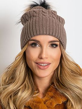 Cap AT  Winter hat with a wide cuff and fluffy pom-pom.