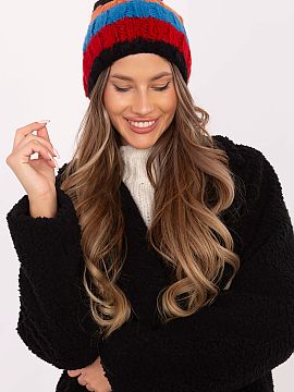 Cap AT  This charming winter hat is the perfect choice for cold days. Made of soft and warm material, it perfectly protects against the cold, ensuri