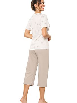 Pyjama Donna