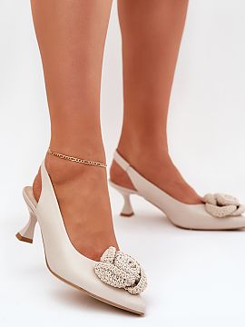 High heels Step in style  Elegant women\'s pumps, made of natural suede, are a combination of subtle styling with timeless elegance. Their pointed toes visually slend