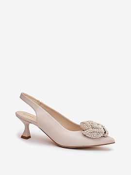 High heels Step in style