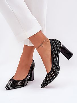 Block heel pumps Step in style  Elegant pumps from the Vinceza brand, made of mesh material, decorated with delicate details on the entire surface, which attract attention 