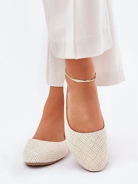 Ballet flats Step in style  Women\'s ballet flats made of textile material are a stylish and comfortable choice for everyday and special occasions. Set on a flat sole, 