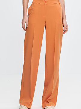 Trousers Nife  Elegant women\'s pants with a regular cut and medium waist, which combine comfort with classic style. The wide leg type adds lightness and a