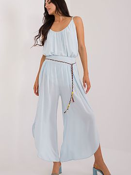 Women's pants Och Bella  Flared trousers are a perfect choice for everyday stylizations. Made of smooth material, with a high waist that emphasizes the waist and ens