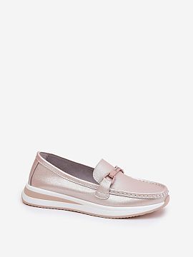 Mocassin Step in style