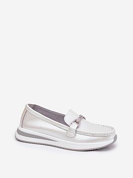 Mocassin Step in style