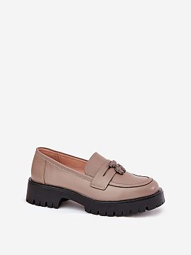 Mocassin Step in style