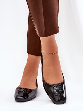 Ballet flats Step in style  Elegant women\'s ballet flats made of eco leather, characterized by gently rounded toes, which provide comfort and lightness of wearing. The