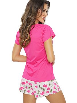 Pyjama Donna