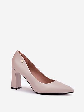 Block heel pumps Step in style