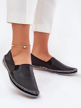 Ballet flats Step in style  Women\'s ballet flats by Maciejka, made of high-quality natural leather, are a combination of classic and elegance. Rounded toes provide com