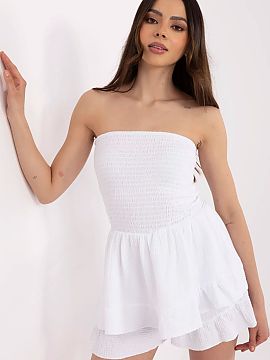 Suit Italy Moda  Stylish women\'s jumpsuit perfect for everyday styling, combining comfort with a trendy look. Made of soft cotton, it provides comfort throu